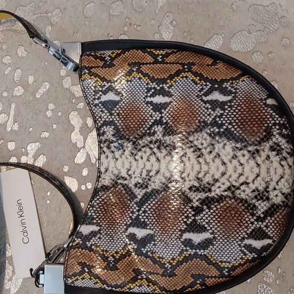 NWT Snakeskin print Calvin Klein Satchel - Picture 4 of 6